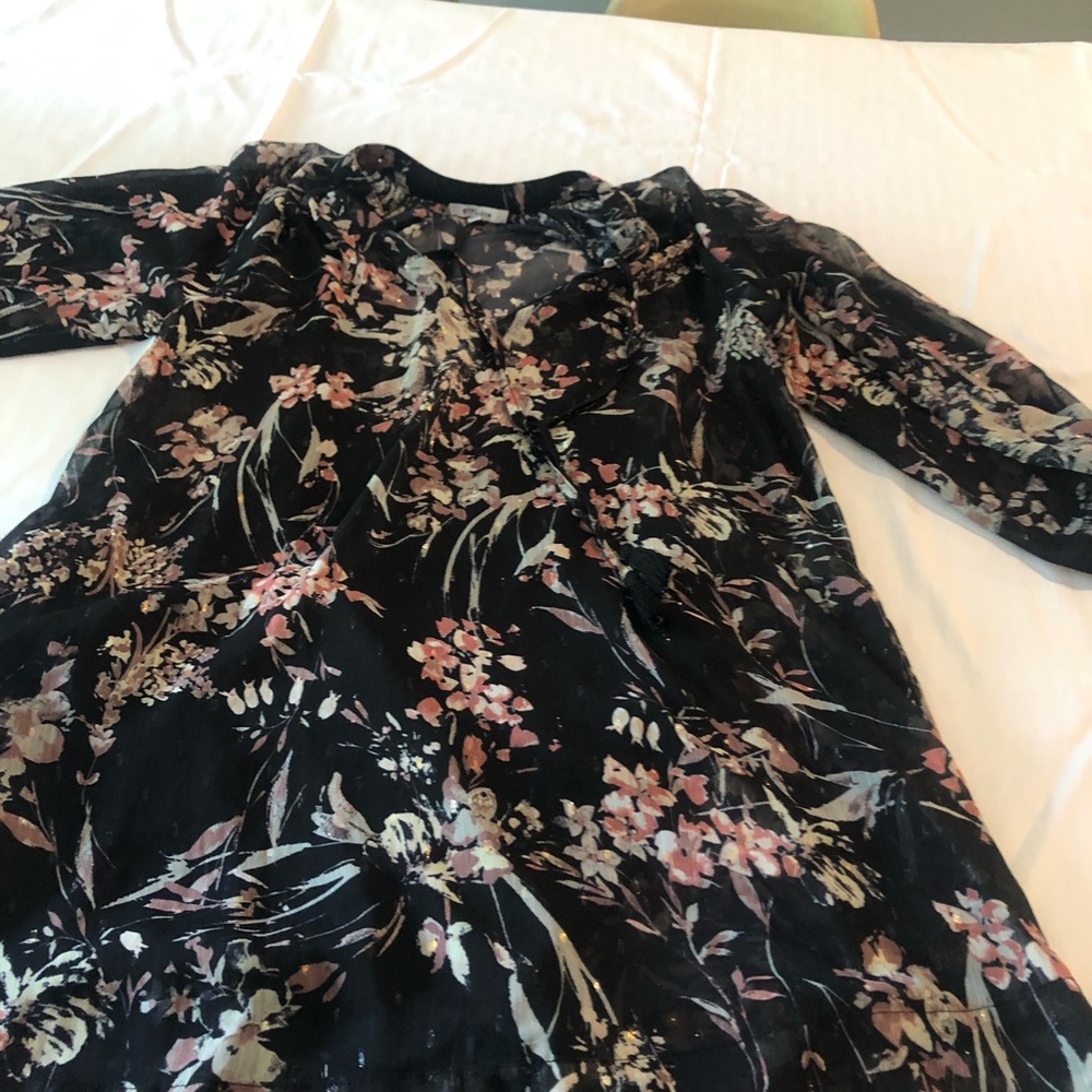 Adorable Floral Flowy Long Sleeve Dress in Black and Pink size S